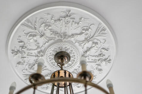 1374670-7-690e229...