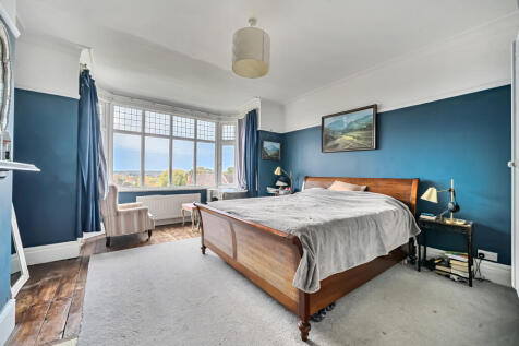 1374383-36-690b64...