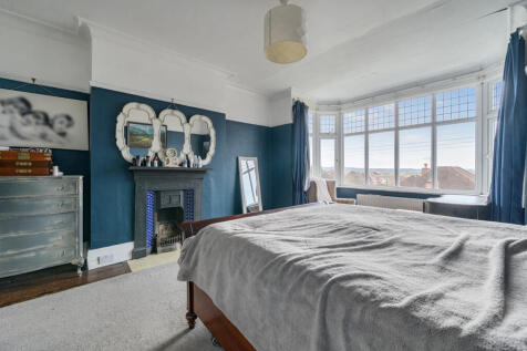 1374383-35-690b64...