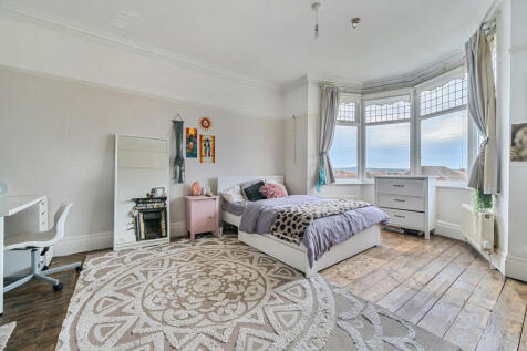 1374383-38-690b64...