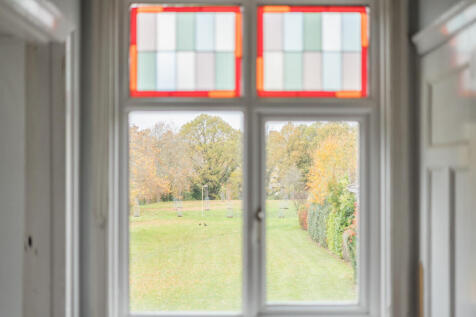 1374383-32-690b64...