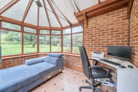 1384368-31-69286d...