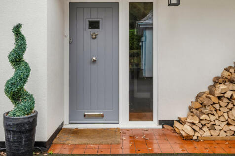 1385280-2-69283a5...