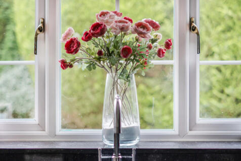 1385280-27-69283c...