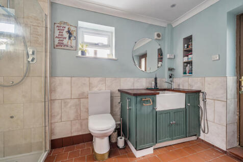 1386274-9-6931a45...