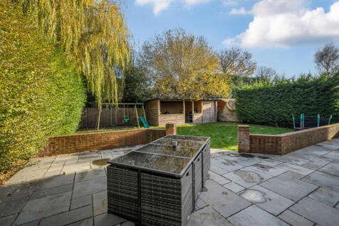 1384361-3-692ef61...