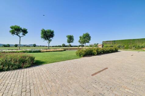 Property Image 101