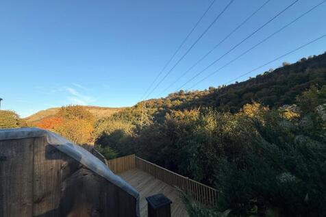 PHOTO-2025-10-09-10-17-34 5