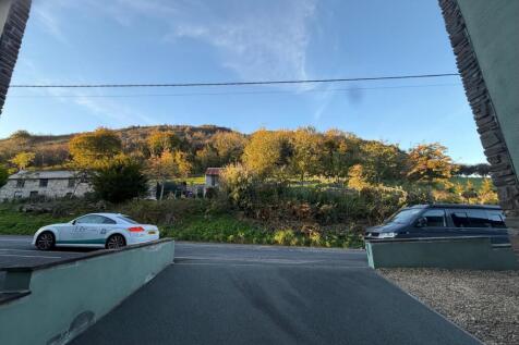 PHOTO-2025-10-09-10-17-34 7