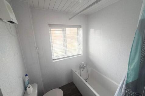 PHOTO-2025-10-12-12-33-02 4