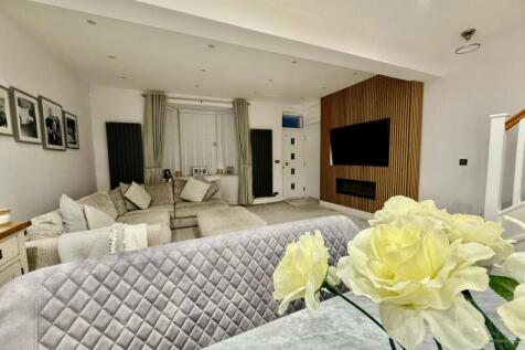 PHOTO-2025-11-06-12-49-41 7