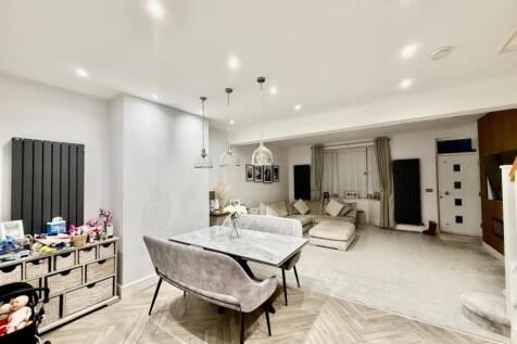 PHOTO-2025-11-06-12-49-41 8