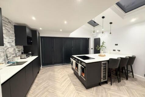 PHOTO-2025-11-06-12-49-41 12