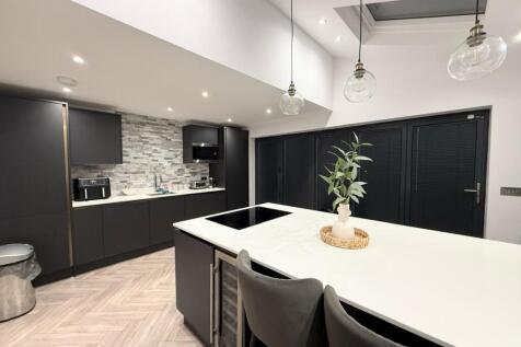 PHOTO-2025-11-06-12-49-41 21