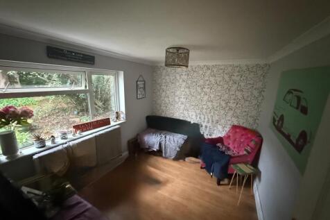 PHOTO-2025-11-07-14-22-19