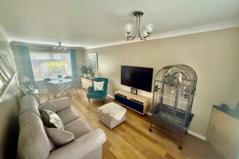 PHOTO-2025-11-08-20-58-36 10