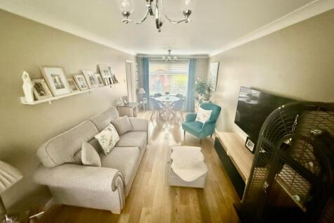 PHOTO-2025-11-08-20-58-36 16