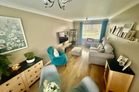 PHOTO-2025-11-08-20-58-36 19