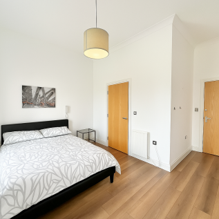 Spacious Ensuite