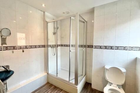 Private Ensuite