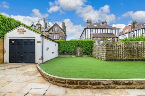 Rear Garden &amp; Garage