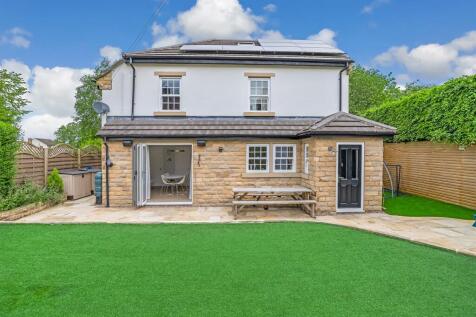 Rear with Kitchen Bi-Folds Open