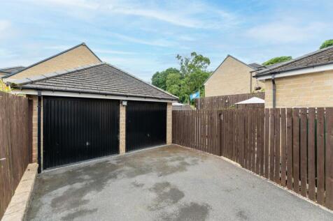 Double Garage