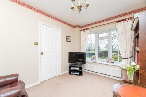 Snug or Perfect Playroom