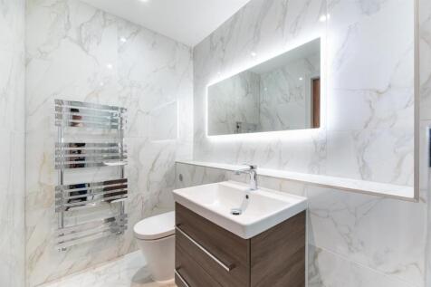 Ensuite To Bedroom 1