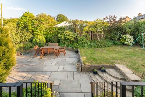Southerly Facing Garden