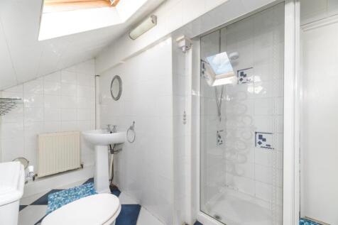 En-Suite To Bedroom 1