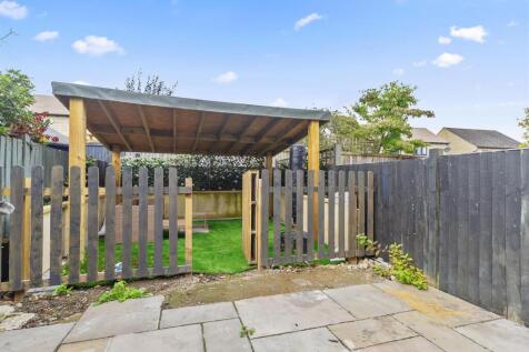 Covered Garden Area