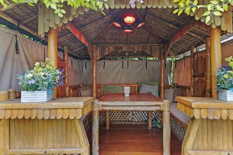 Outside Dining