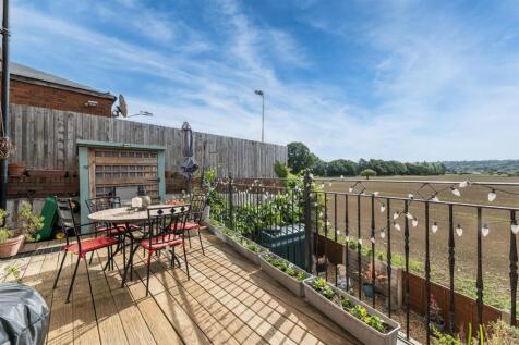Decking &amp; View