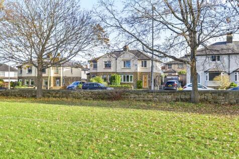 Proximity To Menston Park