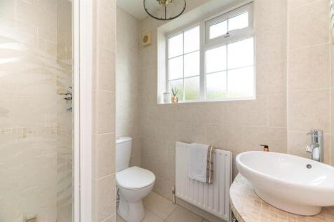 Downstairs WC &amp; Shower