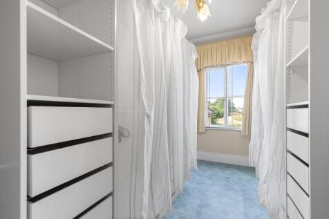 Annex Dressing room