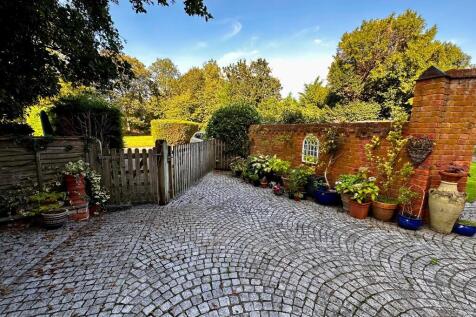 Property Image 37