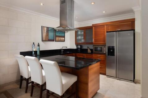 Waterside 205