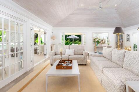 Casa Caoba, Sandy La