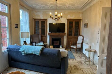 Property Image 4