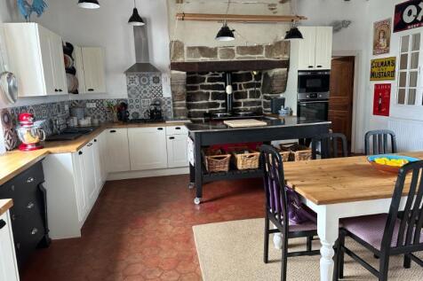 Property Image 8