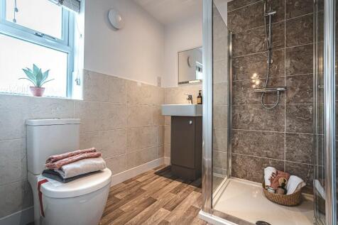 Example En-Suite