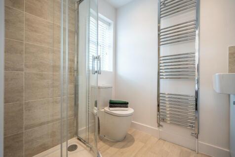 Example En-suite