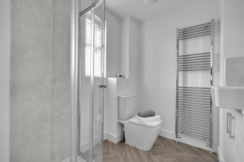 Example En-Suite