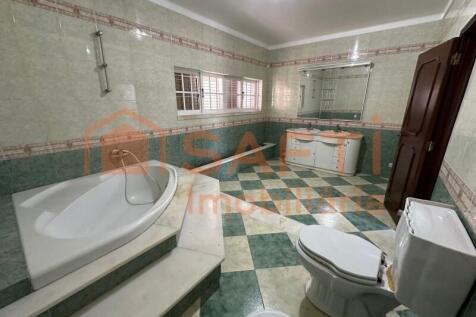 Property Image 72