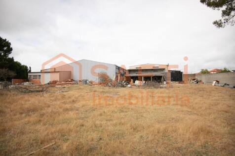 Property Image 100