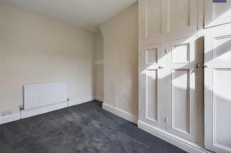 Bedroom 2 (a)