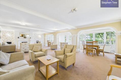 Communal Lounge