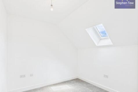 Study/ Bedroom 6